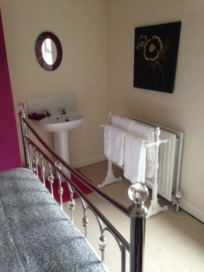 Eden Cottage ฮอลท์วิสเซิล ภายนอก รูปภาพ